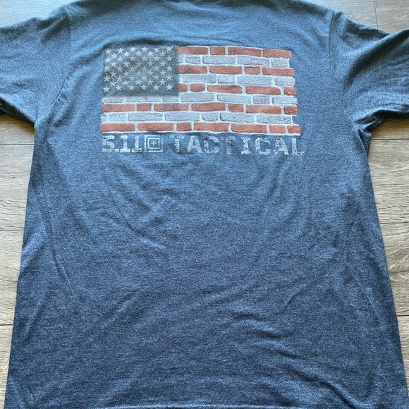 5.11 Tactical American Flag Men’s T-Shirt | Medium - Picture 2 of 11